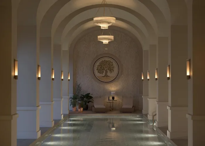 Luxury Emberlight Private Homes With Pools