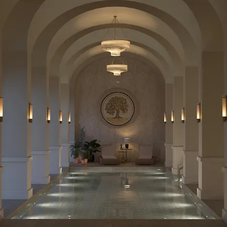 Luxury Emberlight Private Homes With Pools